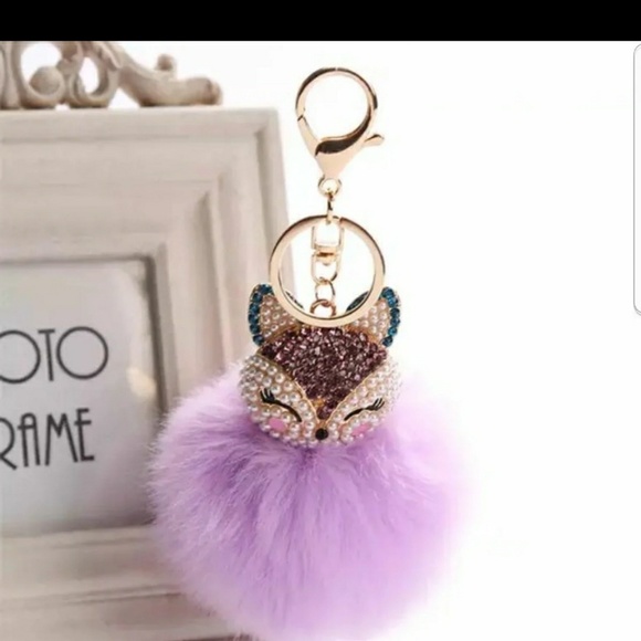 Accessories - Pom Pom Keychain